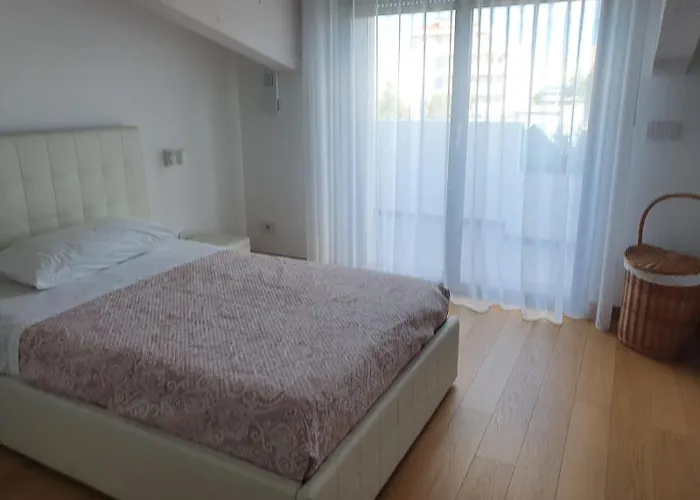 Waterfront דירה *